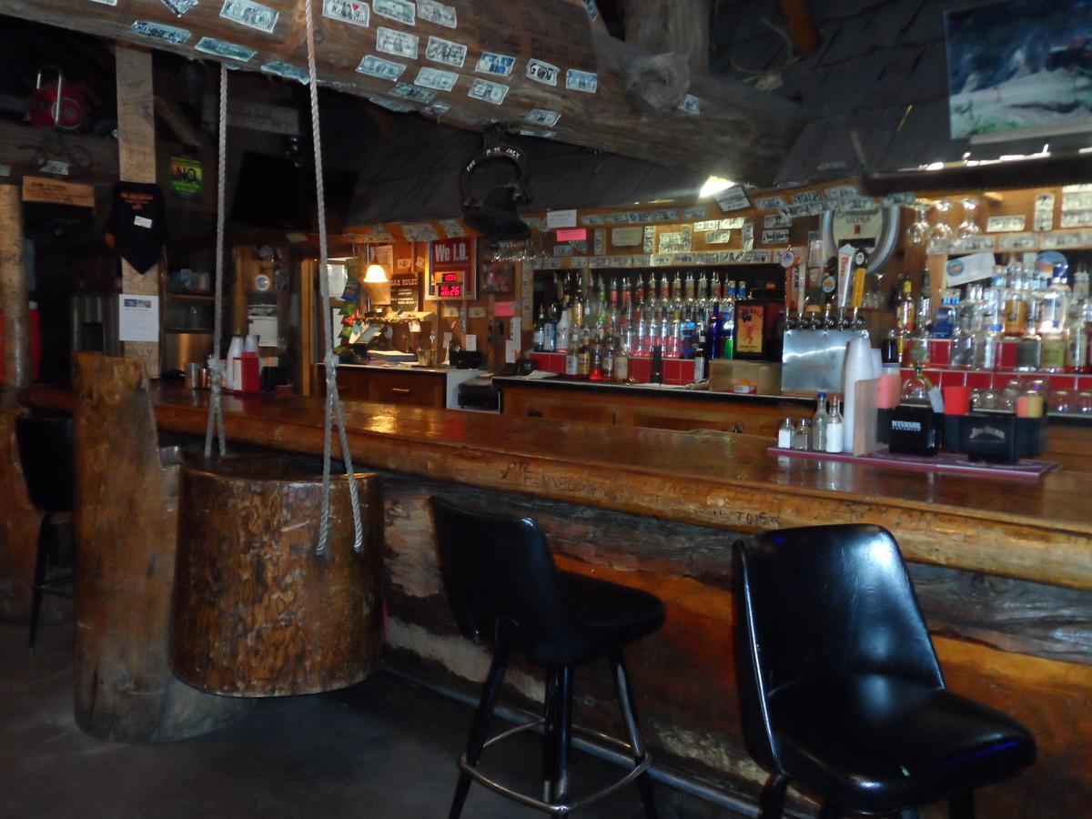 The Jack Saloon Motell Lolo Exteriör bild